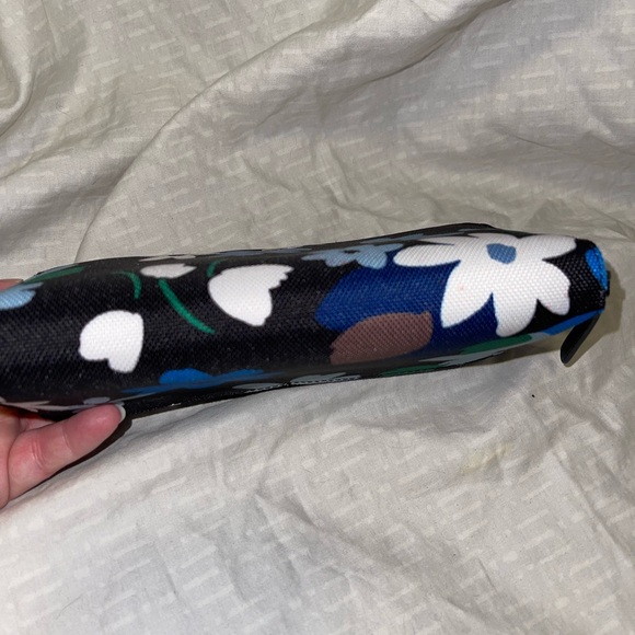 Kate Spade Jae Bold Bloom Continental Zip Around Wallet Black Floral Canvas - Picture 3 of 5